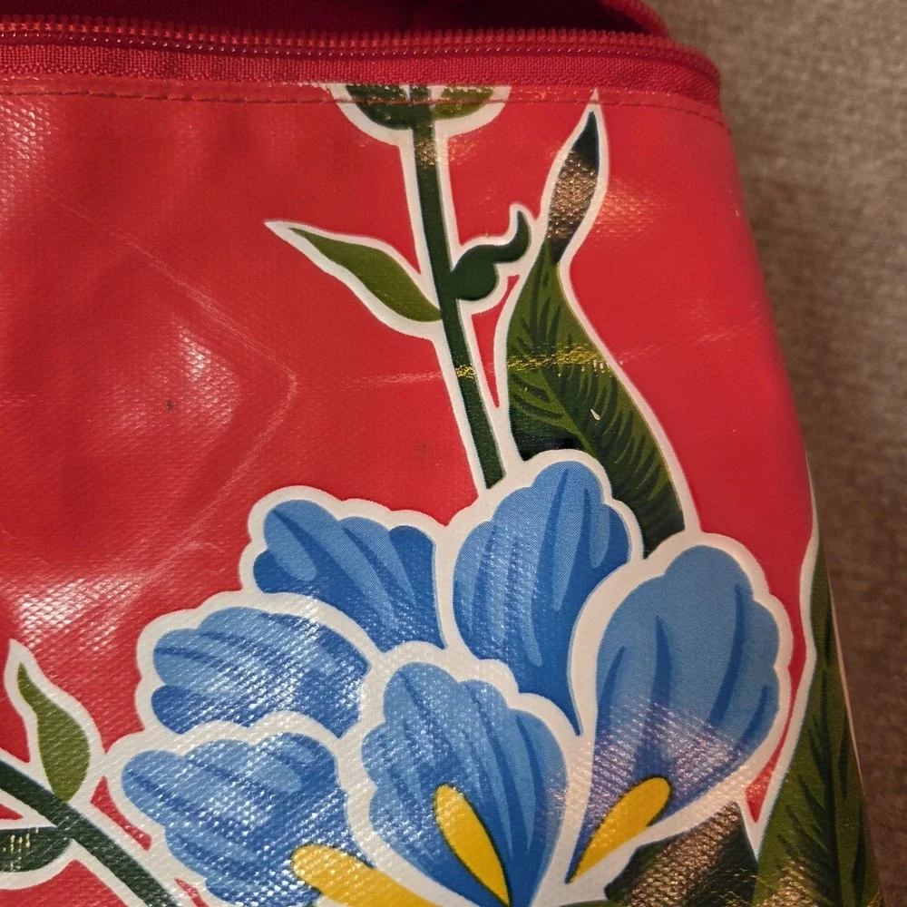 Esprit oilcloth red